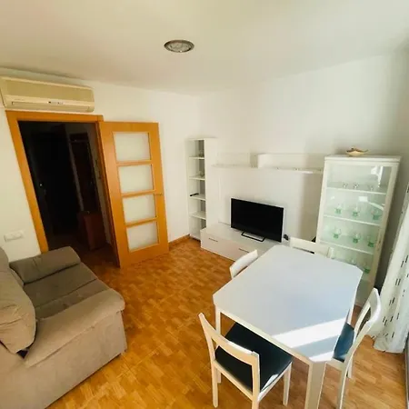 Apartament 3 Bedroom Balcony Med-rambla Nova